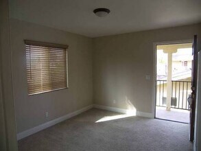 921 E 4th St, Unit E4TH21 in National City, CA - Building Photo - Building Photo