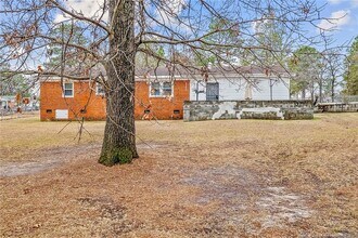 6132 Dandy Loop Rd in Fayetteville, NC - Building Photo - Building Photo