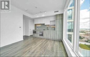 5 Buttermill Ave. in Vaughan, ON - Building Photo - Building Photo