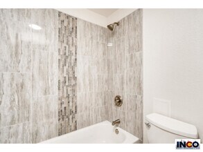 3670 S Lowell Blvd in Denver, CO - Building Photo - Building Photo