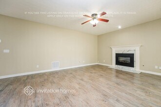 526 Watson Bay in Stone Mountain, GA - Foto de edificio - Building Photo