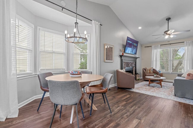 13 Huntcliff Dr in Cartersville, GA - Building Photo - Building Photo