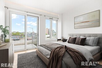 56 Frost St in Brooklyn, NY - Foto de edificio - Building Photo