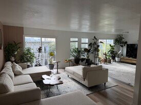 1040 Fell St in San Francisco, CA - Building Photo