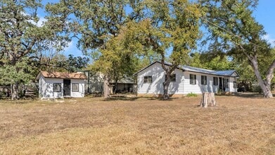 206 5th St in Burnet, TX - Building Photo - Building Photo