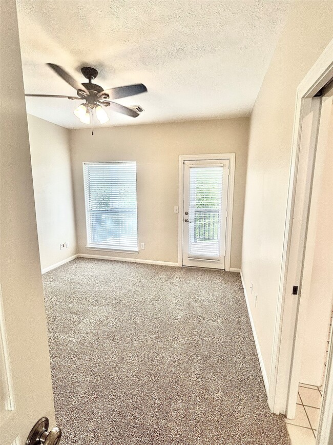 property at 807 Kipp Ave