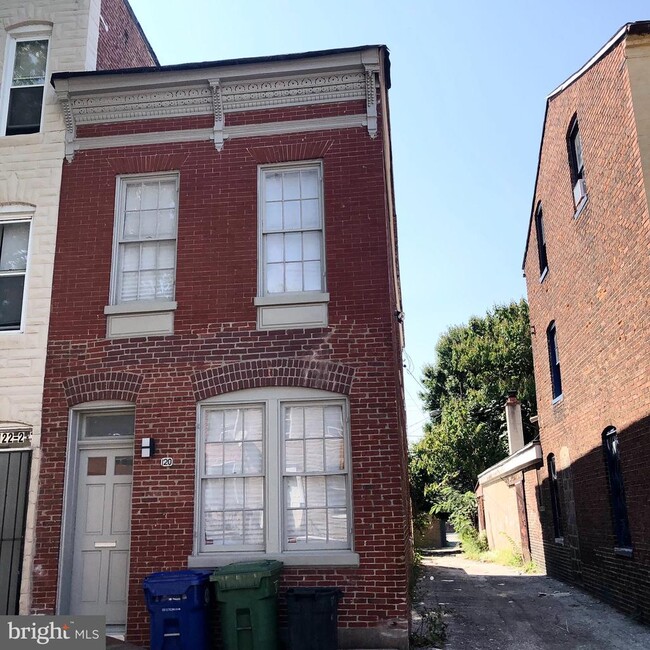 property at 120 S Carrollton Ave