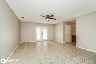 9430 W Paulinda Ave in Apopka, FL - Building Photo - Building Photo