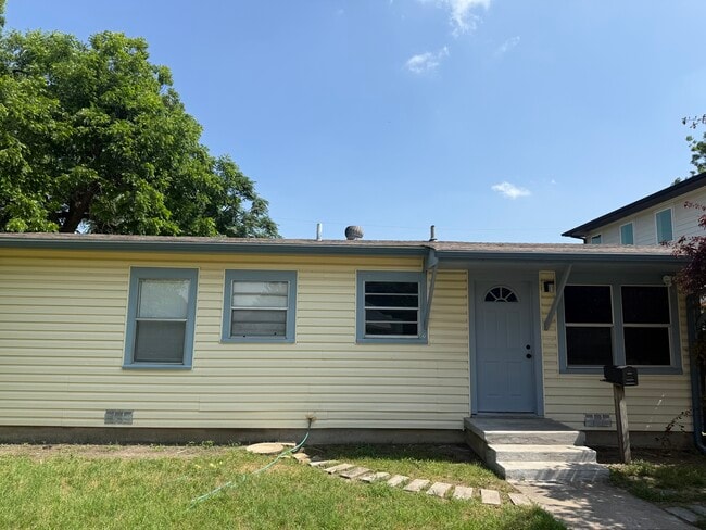 property at 1836 Carver Ave
