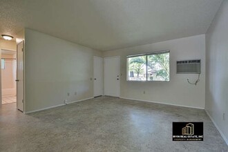 1700 Carver Ct in Modesto, CA - Foto de edificio - Building Photo