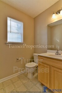 273 Oakpointe Dr photo'