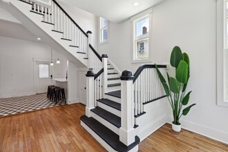 1133 E Henry St in Savannah, GA - Building Photo - Building Photo