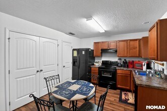 926 Waco Blvd SE in Palm Bay, FL - Foto de edificio - Building Photo