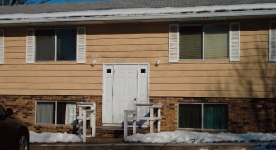 521-523 Third St in Lacon, IL - Foto de edificio - Building Photo