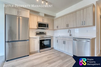 30 Sage Hill Walk NW in Calgary, AB - Building Photo - Building Photo