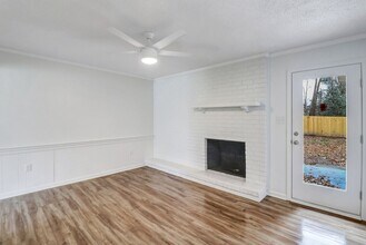 31 Beaver Run Dr in Savannah, GA - Building Photo - Building Photo
