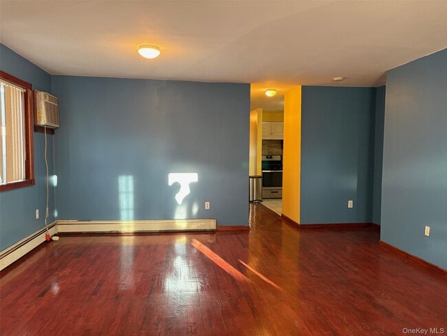 145-19 220th St in Queens, NY - Building Photo - Building Photo