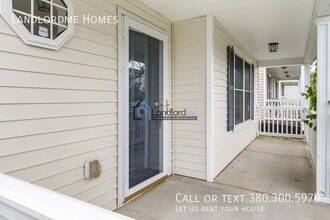 2623 Bloom Dr in Columbus, OH - Building Photo - Building Photo