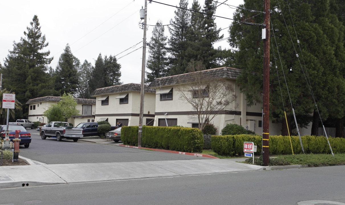 2204 Clay St in Napa, CA - Foto de edificio