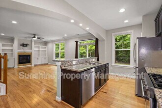 22252 Charthouse Ln in Carrollton, VA - Building Photo - Building Photo