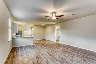 7506 Tipton Meadow Way in Richmond, TX - Building Photo - Building Photo