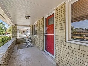 411 South Hollywood Avenue in Salt Lake City, UT - Foto de edificio - Building Photo
