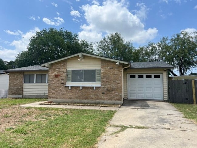 property at 6042 Knoll Krest Dr