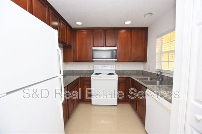 5410 River Rock Rd in Lakeland, FL - Building Photo - Building Photo