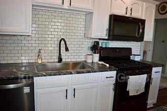 1538 Manchester Dr in O'Fallon, IL - Building Photo - Building Photo