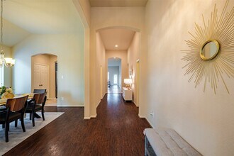 4423 Hidden Oaks Wy in Houston, TX - Building Photo - Building Photo