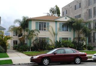 474 S Roxbury Dr in Beverly Hills, CA - Building Photo - Building Photo