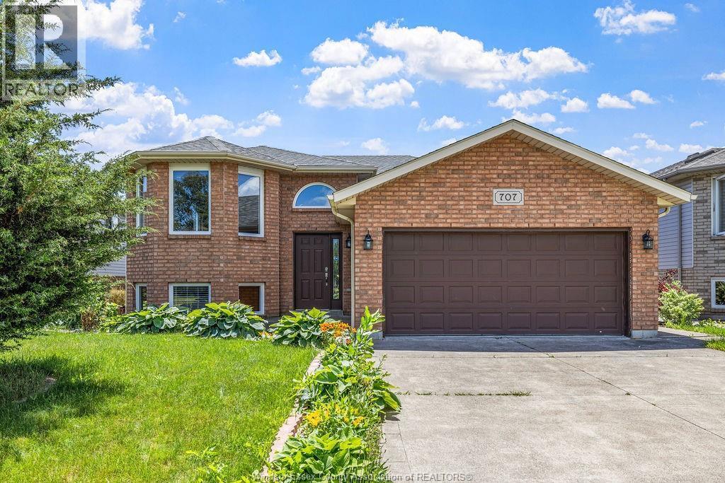 707 Sarah Ct in Windsor, ON - Building Photo