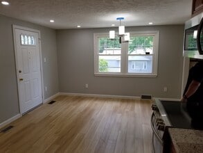 46 Brookway Dr in Shrewsbury, MA - Building Photo - Building Photo