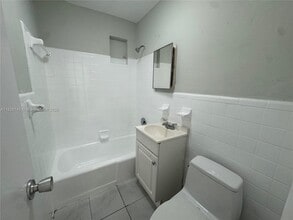 405 NW 5th St in Pompano Beach, FL - Building Photo - Building Photo
