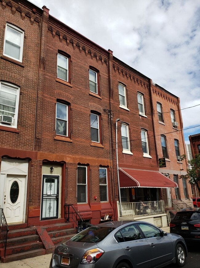 property at 1705 W Montgomery Ave