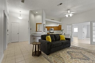 7567 Casburn Ct in Fort Worth, TX - Building Photo - Building Photo