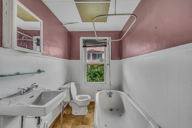 608 S Webster Ave in Scranton, PA - Building Photo - Building Photo