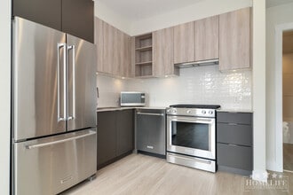 6960 Nicholson Rd in Delta, BC - Building Photo - Building Photo