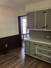 1422 Benton St in Rockford, IL - Building Photo - Building Photo
