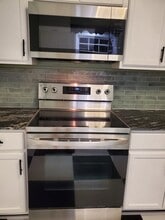 651 S Weinbach Ave in Evansville, IN - Building Photo - Building Photo