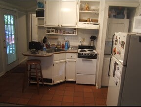 823 Greenwood Ave NE in Atlanta, GA - Building Photo - Building Photo