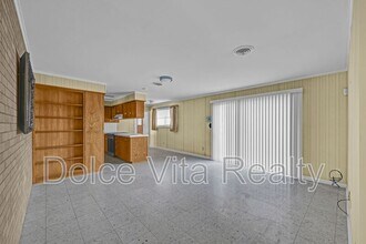 1110 Walnut Ave in McAllen, TX - Building Photo - Building Photo