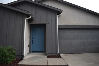 294 Bryce Cyn Ct in Merced, CA - Building Photo - Building Photo