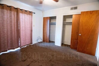 403 W 9th St in Coffeyville, KS - Building Photo - Building Photo