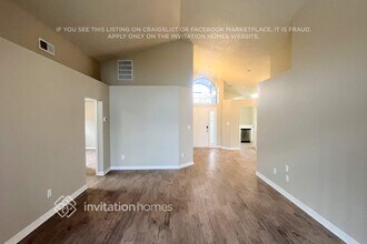 242 Lakebreeze Cir in Lake Mary, FL - Building Photo - Building Photo