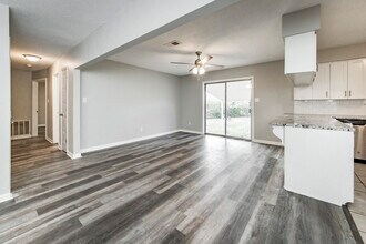 17 Chalet St in Cabot, AR - Building Photo - Building Photo