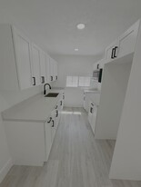 2222 10th St S in St. Petersburg, FL - Building Photo