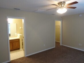 2328 Eisner Dr in Jacksonville, FL - Building Photo - Building Photo