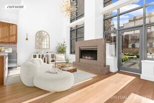 24 Frost St in Brooklyn, NY - Building Photo