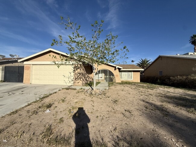 property at 3180 S Lindell Rd